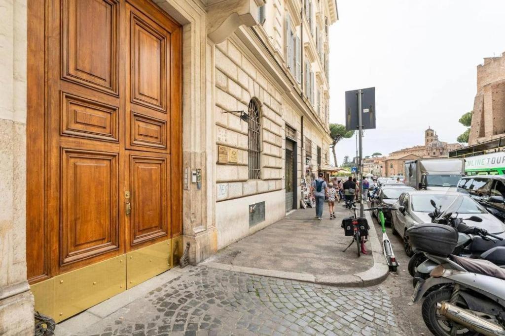 Fori Imperiali Luxe Mansion Ξενοδοχείο Ρώμη Εξωτερικό φωτογραφία